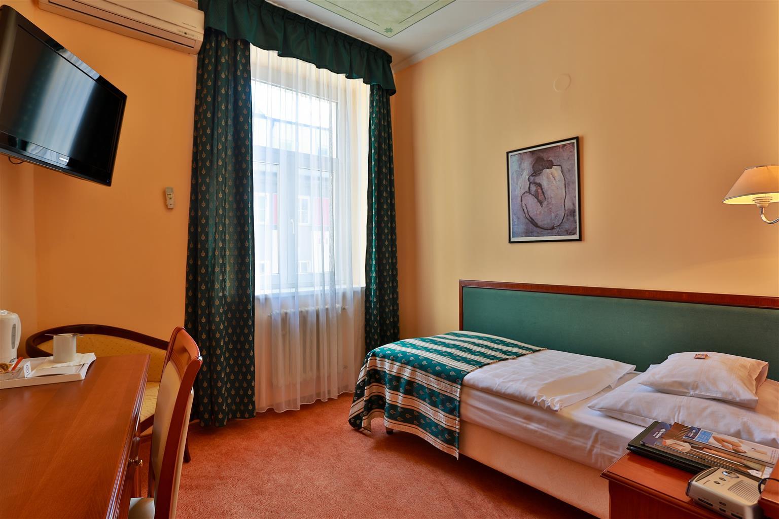Hotel Meteor Plaza Praga Esterno foto