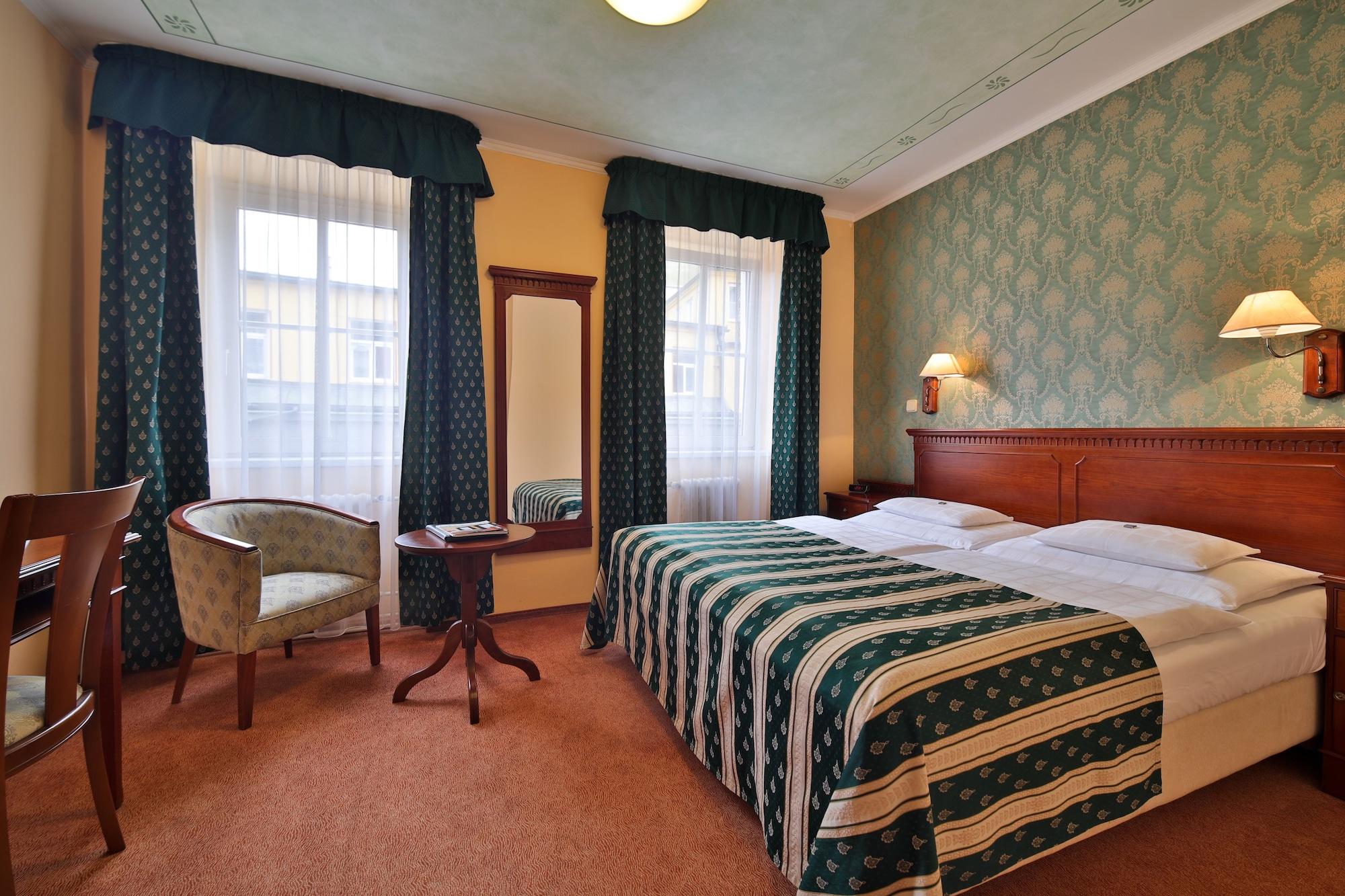 Hotel Meteor Plaza Praga Esterno foto